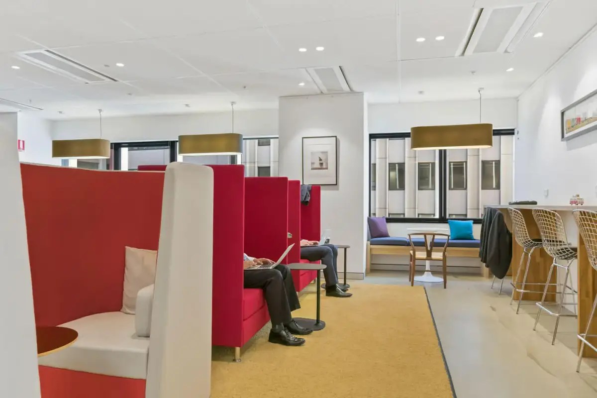20 Bond Street — photo 2