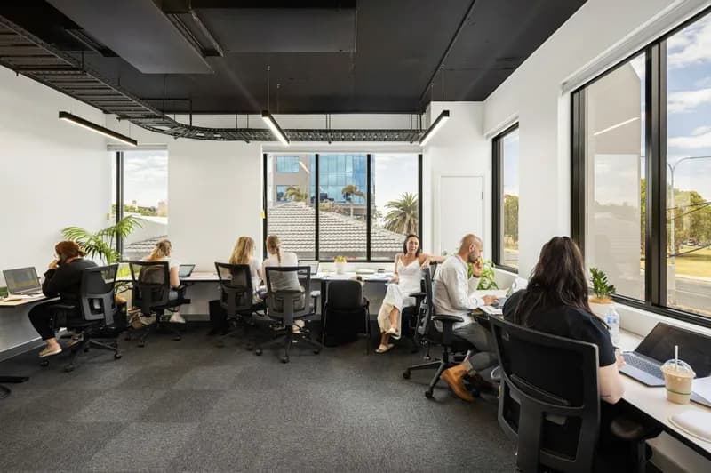 21 Crombie Av, Bundall – Riva Offices Coworking & Serviced Offices — photo 2