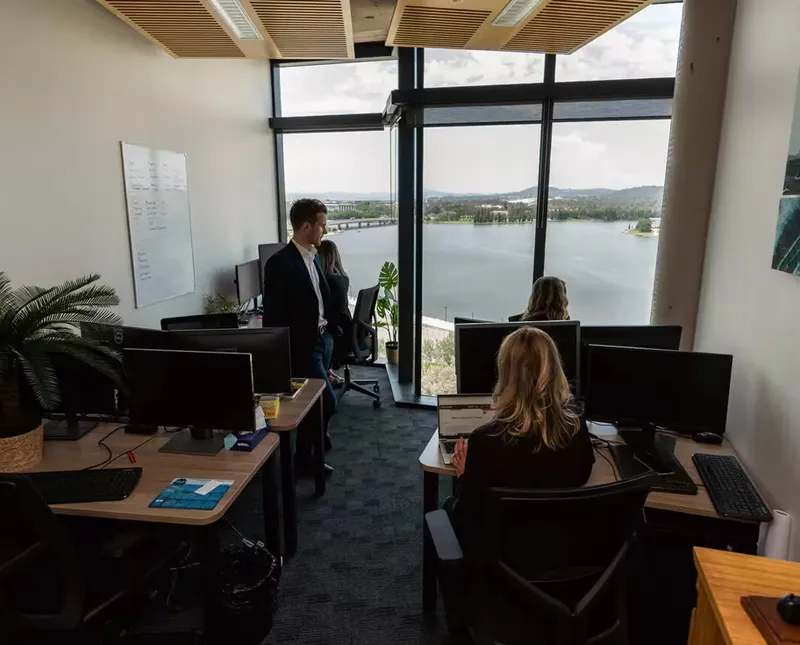 18 National Circuit, Barton – Servcorp Coworking & Serviced Offices — photo 2