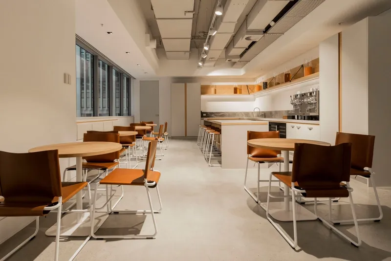 Governor Macquarie Tower, 1 Farrer Place, Sydney – Dexus Place/The Work Project Coworking & Serviced Offices