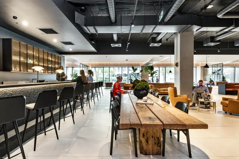 7 Spencer Street, Docklands – Work Club Coworking & Serviced Offices — photo 3
