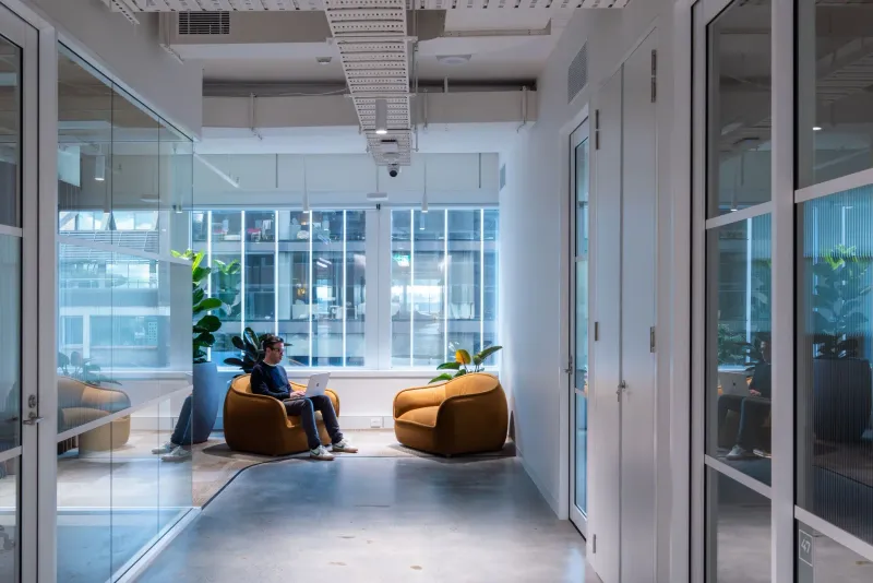 347 Kent Street, Sydney – Corporate Cubes Coworking & Serviced Offices — photo 3