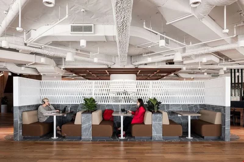Central Park Tower, 152 St Georges Terrace, Perth – WeWork Coworking & Serviced Offices — photo 2