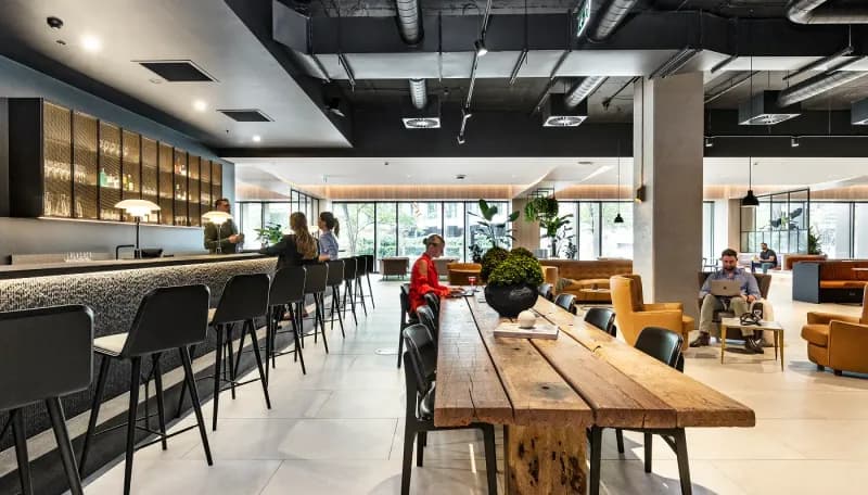 380 St Kilda Road, Melbourne – Work Club Coworking & Serviced Offices — photo 2