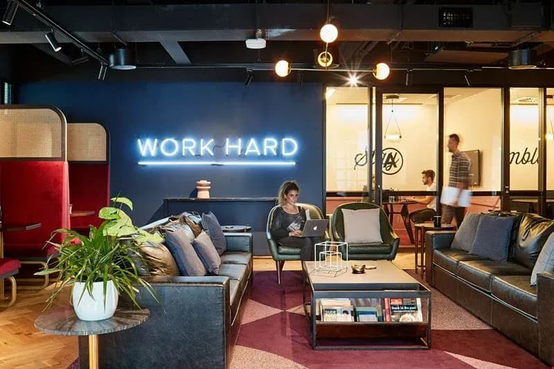Money Box Building, 5 Martin Place, Sydney – We Work Coworking & Serviced Offices — photo 2